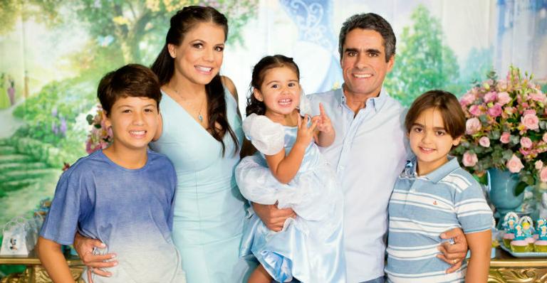 Nívea Stelmann comemora 3 anos da caçula, Bruna