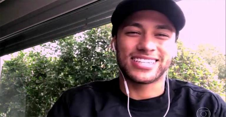 Bruna Marquezine invade entrevista de Neymar na TV
