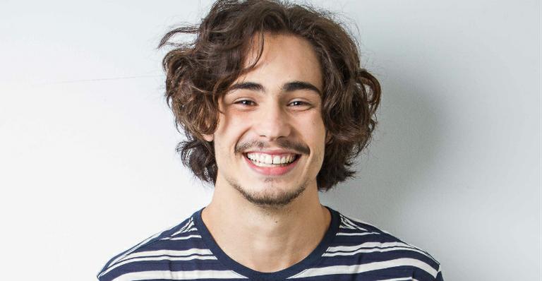 “Chorei muito”, diz Danilo Mesquita sobre a volta do câncer em ‘Rock Story’