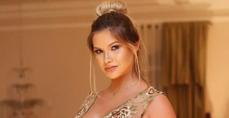 Grávida de 6 meses, Andressa Suita rouba a cena com vestido elegante em evento luxuoso