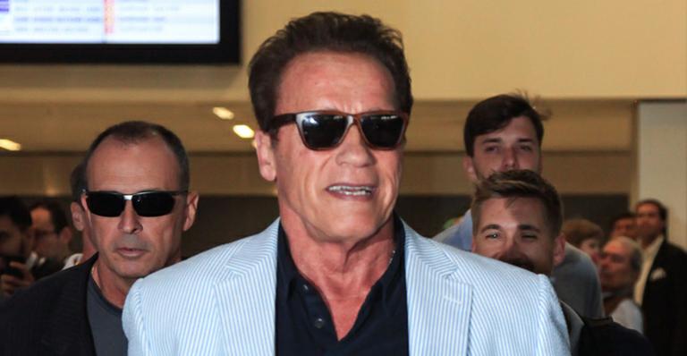 Arnold Schwarzenegger desembarca no Brasil
