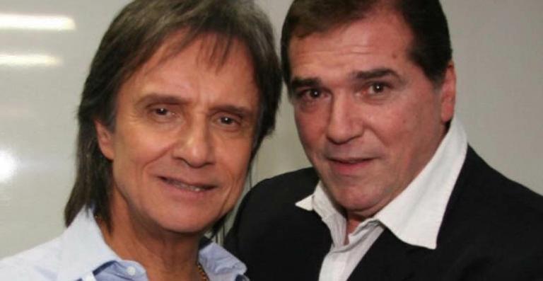 Roberto Carlos faz homenagem para Jerry Adriani