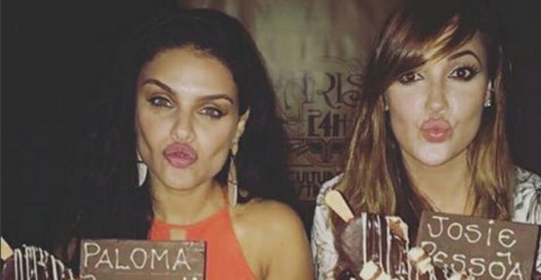 Paloma Bernardi festeja aniversário com Josie Pessôa e ganha música de Thiago Martins