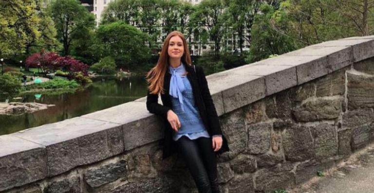 Marina Ruy Barbosa mostra fotos no Central Park