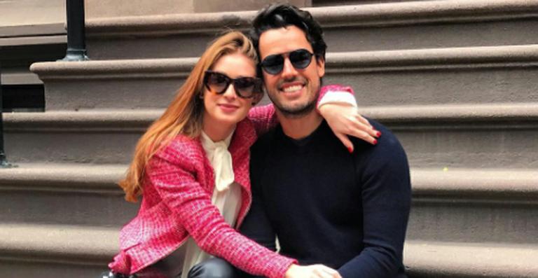 Marina Ruy Barbosa curte viagem com o noivo