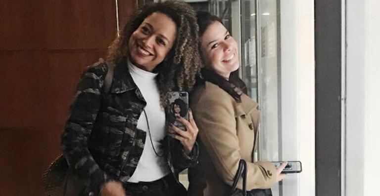 Fernanda Souza curte viagem para Buenos Aires com Aretha