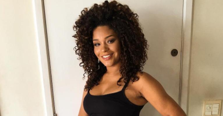 Juliana Alves se emociona ao mostrar barriga de 4 meses de grávida: “Realizando sonhos”