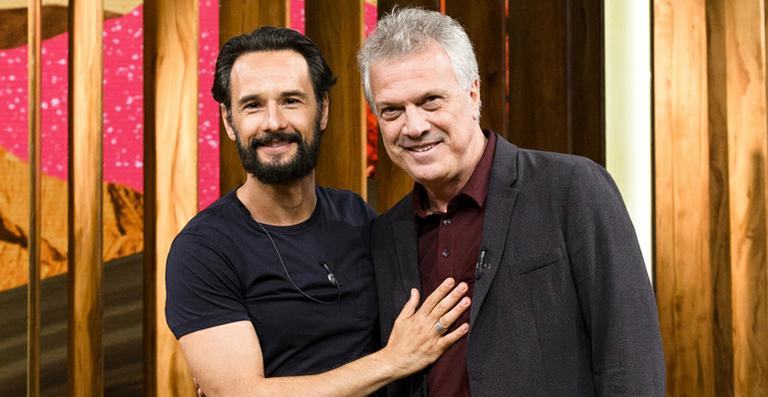 Rodrigo Santoro fala sobre ser pai em conversa com Pedro Bial
