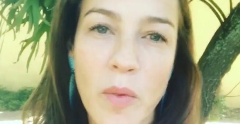 Luana Piovani mostra anel de brilhantes que ganhou no Dia das Mães