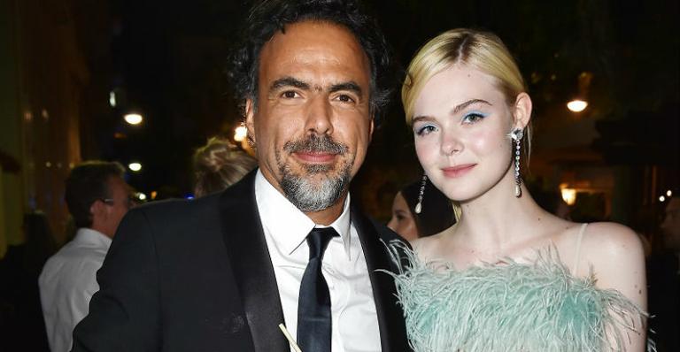 Com a presença de Elle Fanning, Alejandro Iñárritu recebe homenagem em Cannes