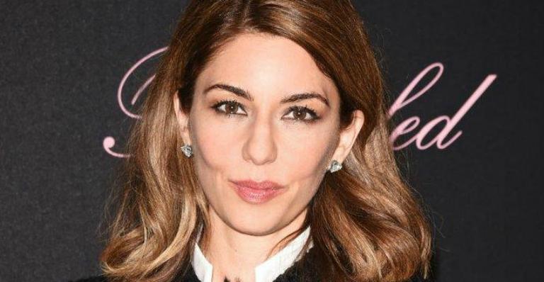 Deslumbrante, Sofia Coppola participa do Festival de Cannes