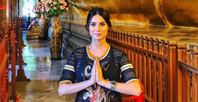 Thaila Ayala aproveita a viagem para a Tailândia
