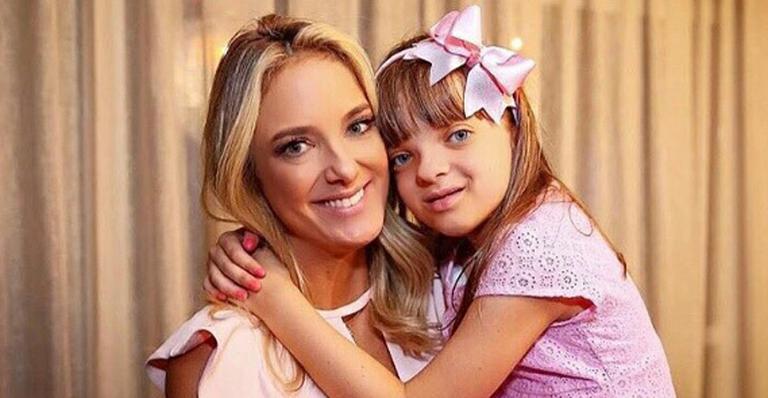 Ticiane Pinheiro mostra impressionante coleção de bonecas e bichinhos de pelúcia de Rafa Justus