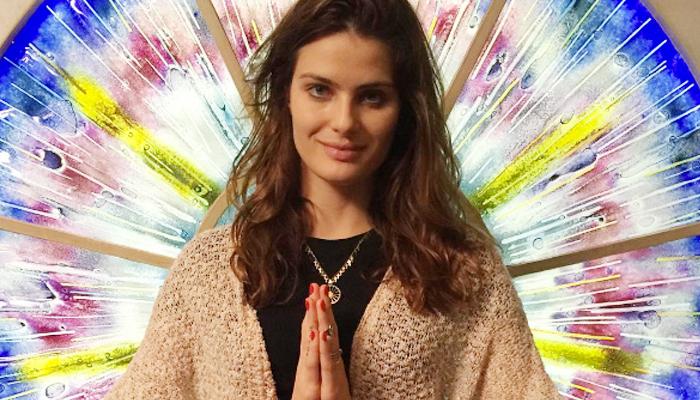 Isabeli Fontana fala sobre o poder da meditação