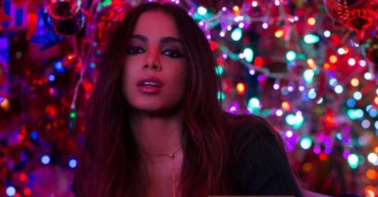 Em espanhol, Anitta participa de programas de TV no México