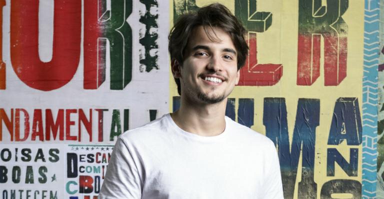 Entre dois amores em ‘Malhação’, Gabriel Calamari confessa: “Já passei por isso”