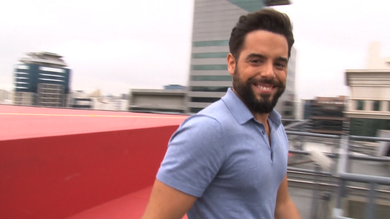 Pedro Carvalho relembra novelas brasileiras que marcaram sua infância