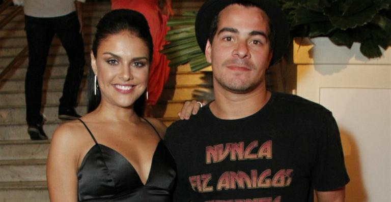Paloma Bernardi e Thiago Martins terminam namoro