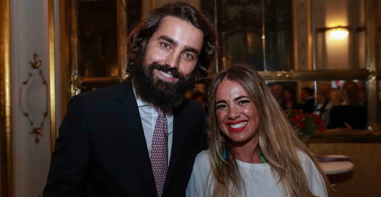 Vips se reúnem para celebrar o Dia de Portugal