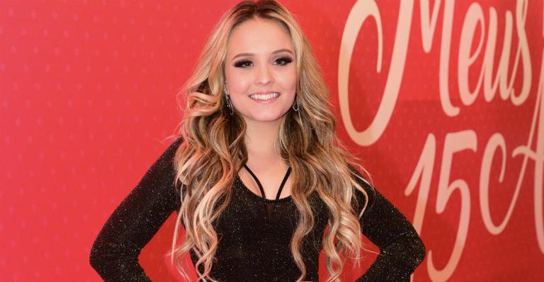 Larissa Manoela conta como lida com os haters da internet