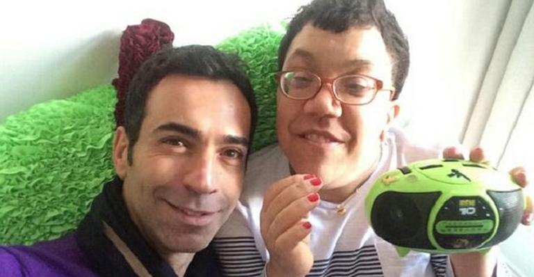 César Tralli parabeniza a irmã especial em aniversário de 40 anos: “Amor incondicional”