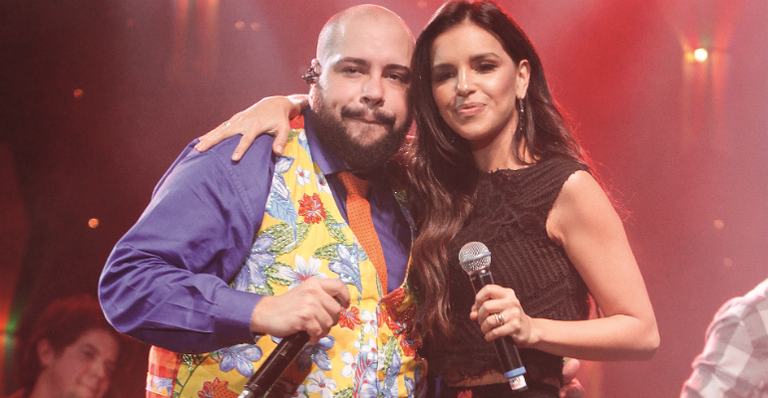 Tiago Abravanel e Mariana Rios: juntos em festa