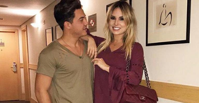 Wesley Safadão se declara para a esposa: “A gente se completa”