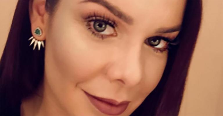 No dia do aniversário, Fernanda Souza aparece com novo visual