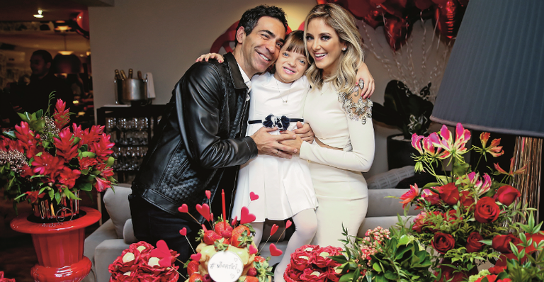 Ticiane Pinheiro celebra seus 41 anos