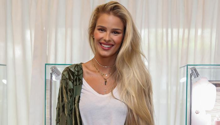 Yasmin Brunet: “A dança me da muito prazer e me deixa feliz”