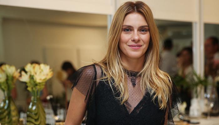 Carolina Dieckmann revela o segredo de seu olhar