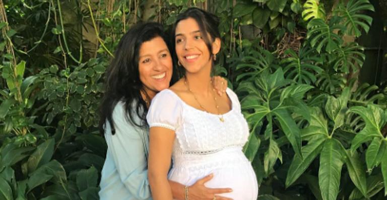 Regina Casé anuncia nascimento do seu primeiro neto
