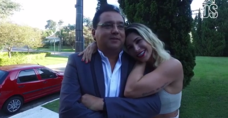 Dani Souza e Dentinho abrem a casa e recebem Geraldo Luís