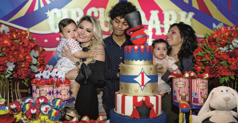 Antonia Fontenelle celebra 1 ano de Salvatore