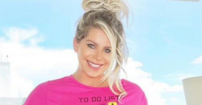 Aos 40 anos, Karina Bacchi reflete sobre carreira artística: “Não tenho a menor necessidade de provar nada a ninguém”