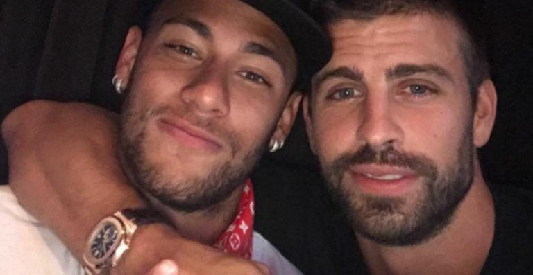 Gerard Piqué faz homenagem para Neymar