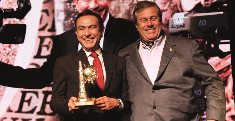Amaury Jr. é homenageado em Punta del Este