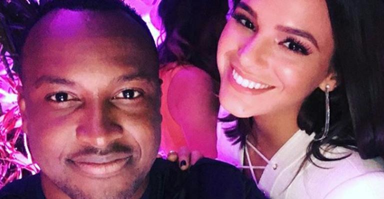 Bruna Marquezine assusta Thiaguinho na cama e surpreende Fernanda Souza