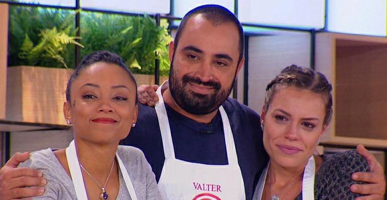 Deborah faz as pazes com Jacquin e internet lamenta saída de Valter