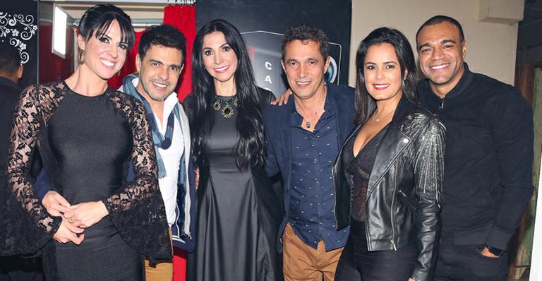 Zezé di Camargo ganha festa surpresa para celebrar 55 anos