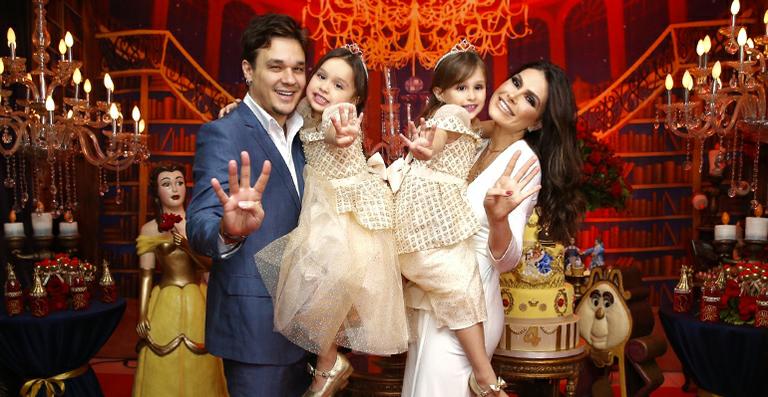 Natália Guimarães e Leandro comemoram o aniversário das filhas gêmeas