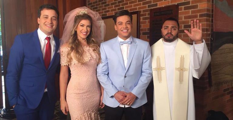 Wesley Safadão entra no clima de casamento em novo clipe