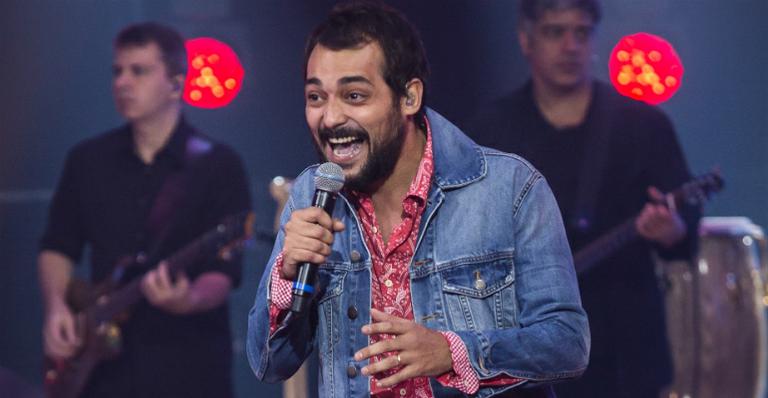 Elogiado no ‘PopStar’, Eduardo Sterblitch confessa: “Acho impossível ganhar”