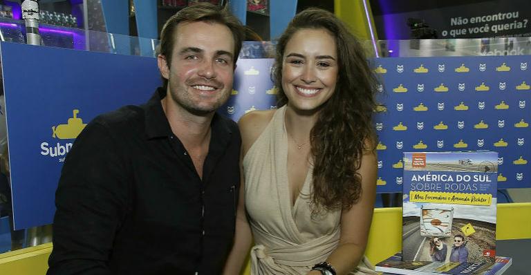 Max Fercondini e Amanda Richter participam da Bienal do Livro