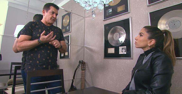 Beto Barbosa afirma: “Eu não vivia sem uma mulher a cada show”