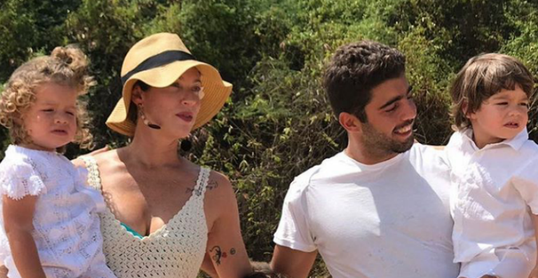 Luana Piovani batiza os gêmeos na praia em Fernando de Noronha