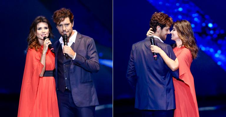 Paula Fernandes prestigia novo projeto de Thiago Arancam