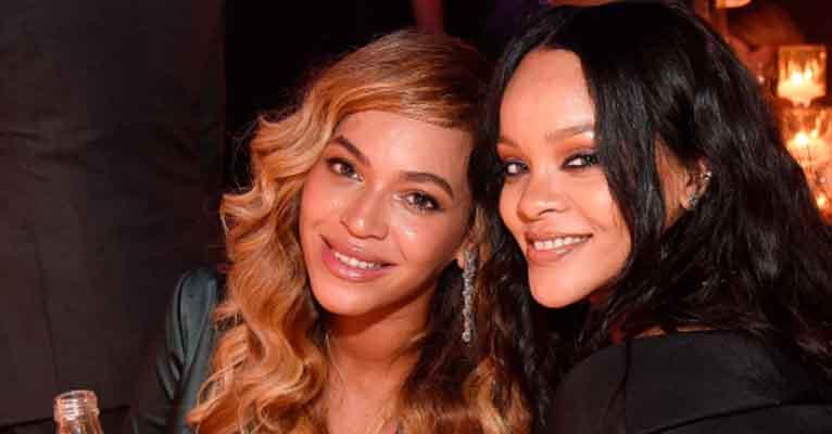 Beyoncé e Rihanna curtem festa juntas, negando rivalidade entre as duas