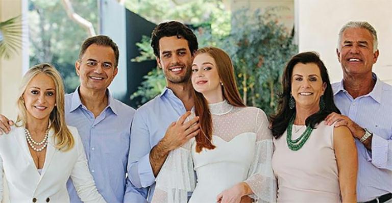 Marina Ruy Barbosa reúne sua família com a do marido: “Tudo”