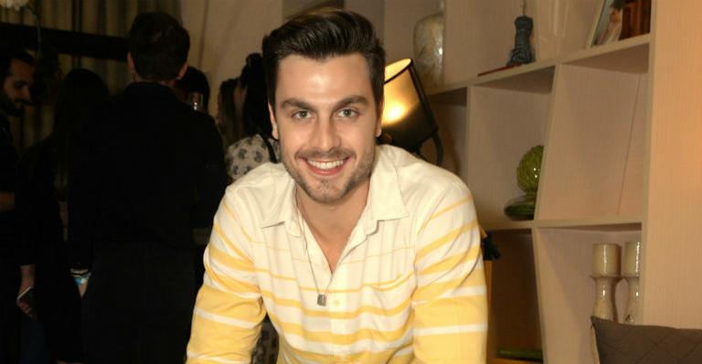 Paulo Dalagnoli confere evento de décor no Rio